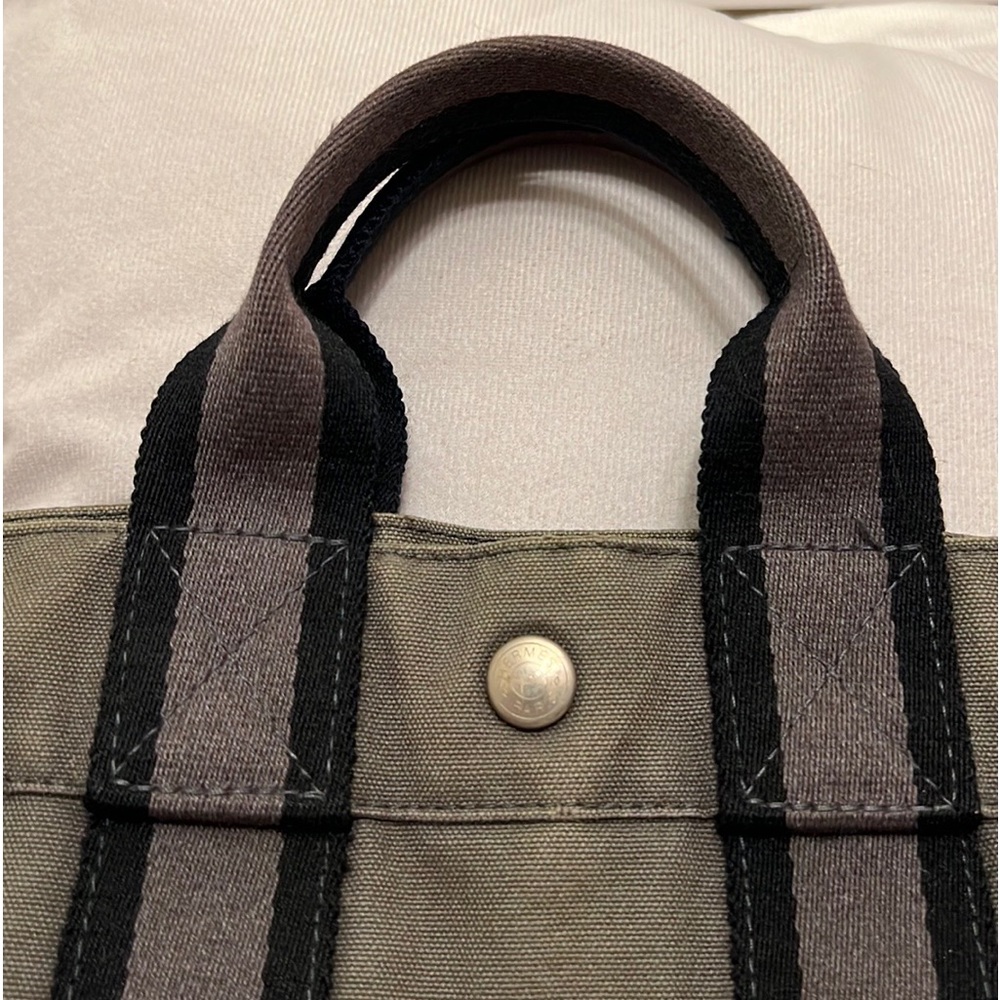 Hermès Grey Canvas Fourre Tout PM Handbag Authentic - Picture 3 of 13